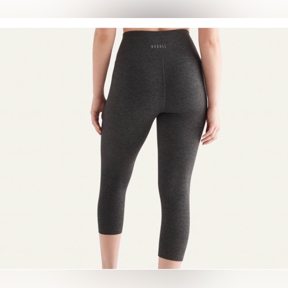 NOBULL Women’s Dark Gray Capri Performance Activewear Loungewear Leggings Sz XL